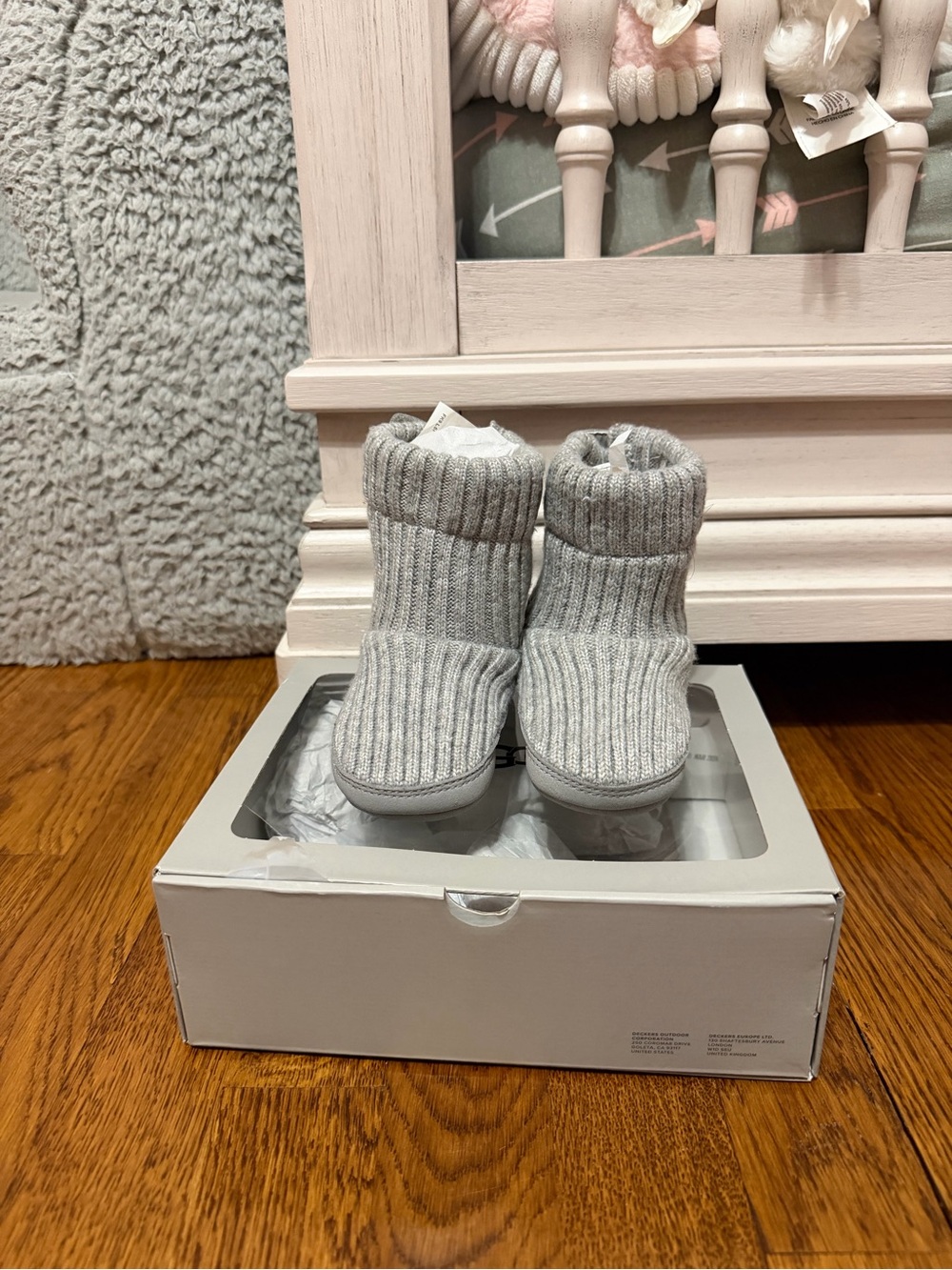 UGG Grey Skylar and UGG Beanie Set